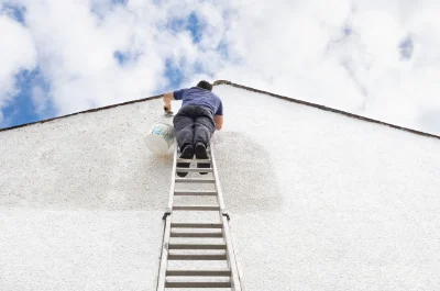 Peinture extérieure à la Landec — façades et ravalement
